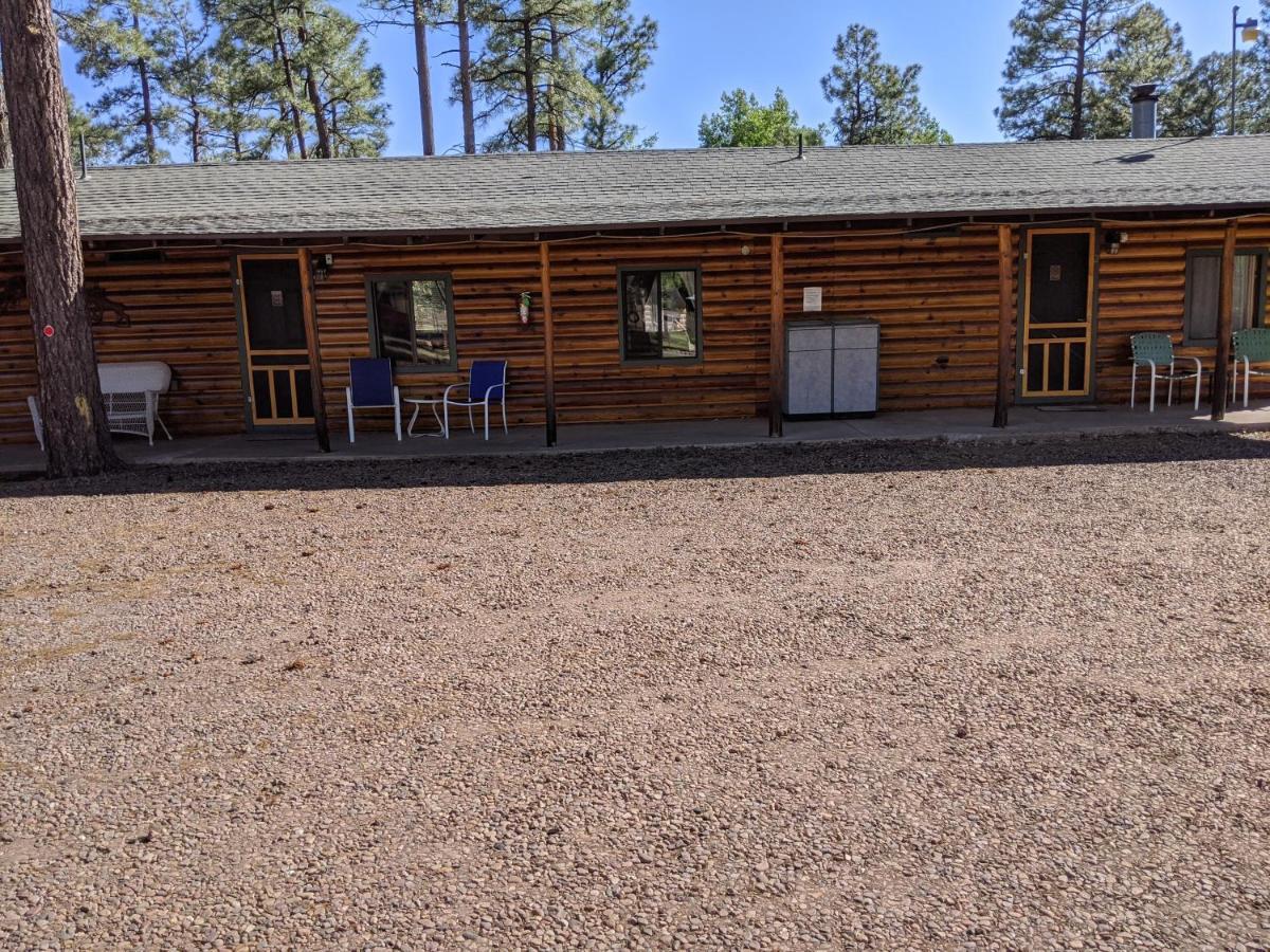 Double B Lodge Pinetop-Lakeside Exterior photo