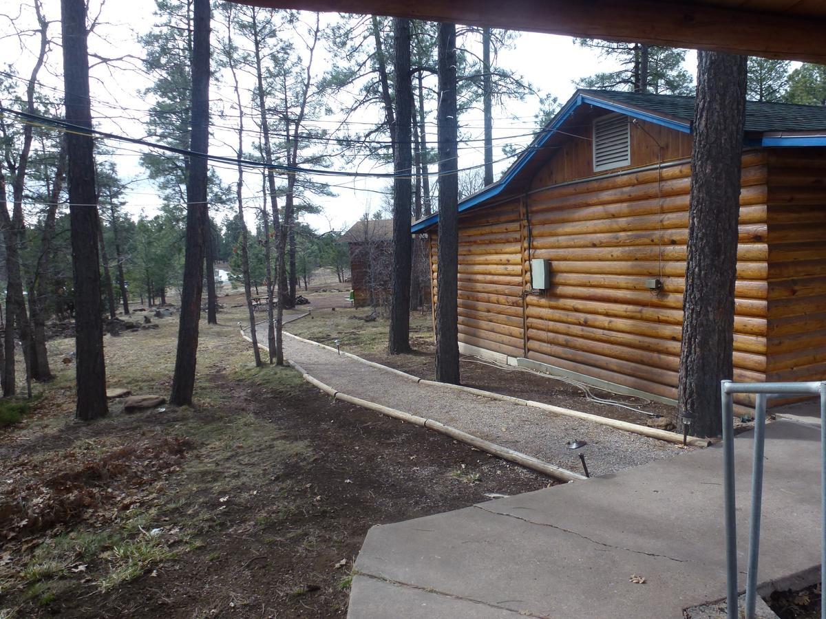 Double B Lodge Pinetop-Lakeside Exterior photo